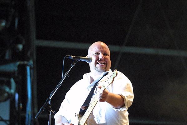Pixies – Alle, wirklich alle Augen glänzten: Frank Black plus Mannschaft rockten so, als wäre noch 1988. – Tryin' to talk to me to me to me