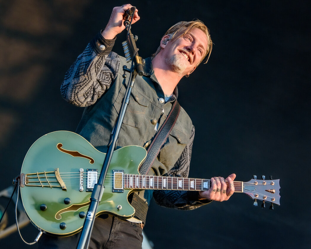 Queens Of The Stone Age – Josh Homme. (28/31) – Comeback mit neuem - Josh Homme’s Height: Queens Of The Stone Age’s Frontman