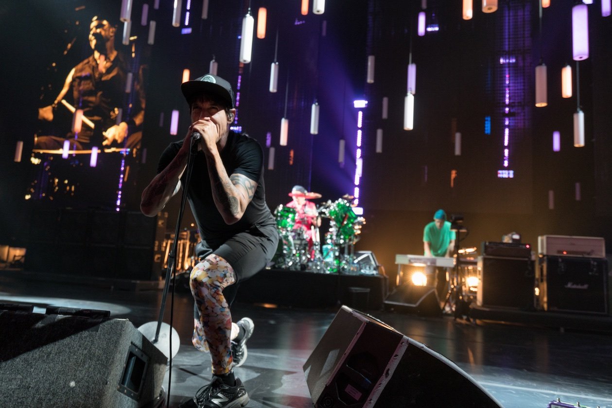 Viel Live-Spaß mit den Chili Peppers in der Hauptstadt. – Red Hot Chili Peppers.