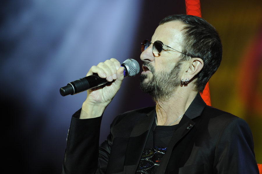 Ringo Starr & His All-Starr Band – Der Ex-Beatle kanns: Ringo Starr in der Philipshalle. – Mr. Starr.