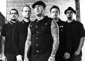 Roger Miret & The Disasters