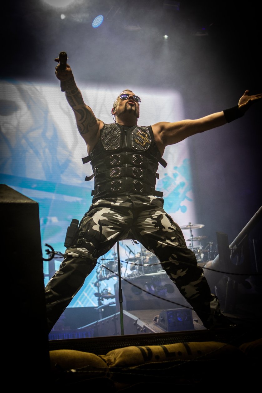 Sabaton Joakim Brodén. (6/18) Im Schützengraben bei