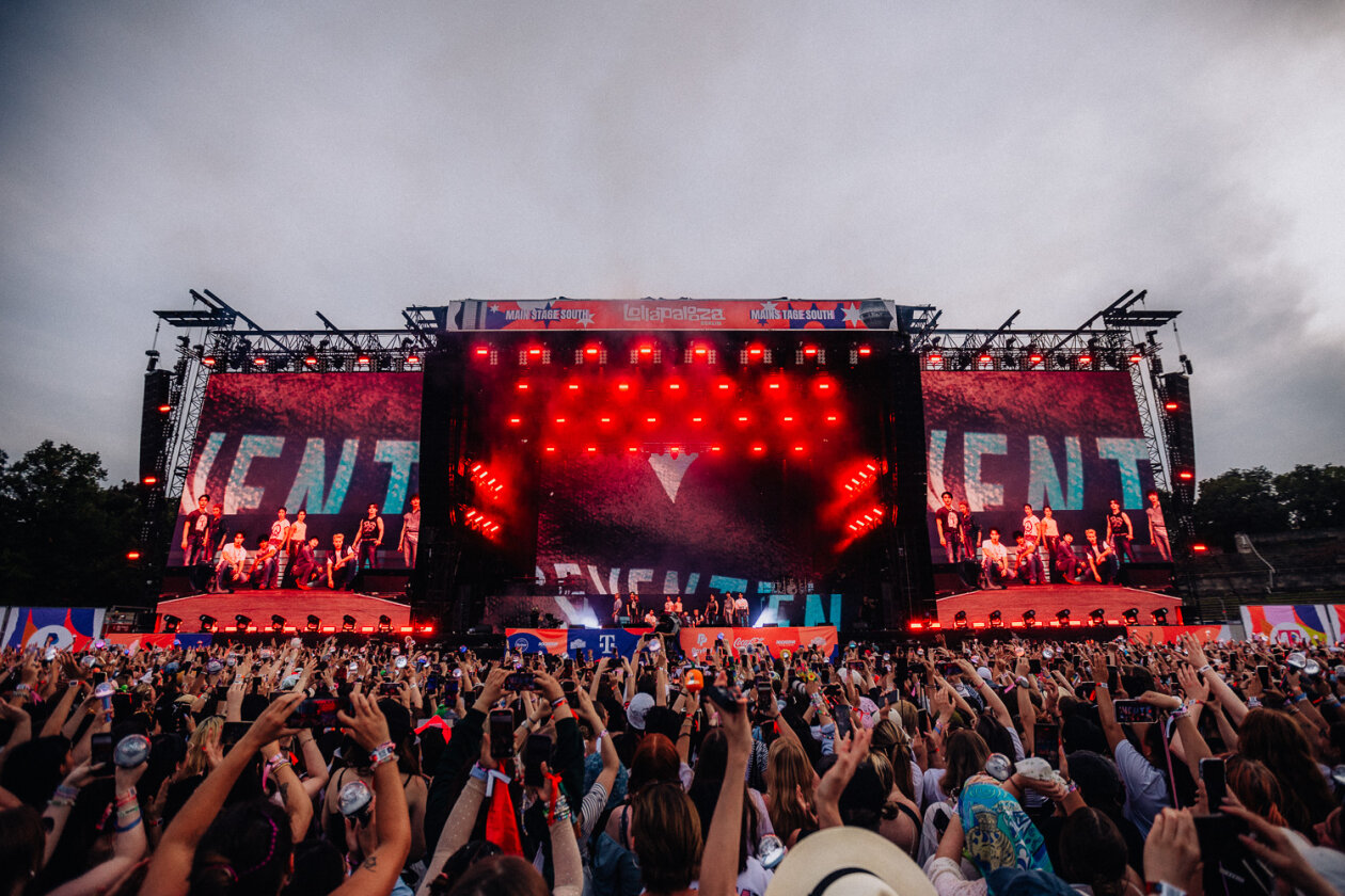 Seventeen – Seventeen. (10/17) – Absoluter Fanalarm beim Europa-Debüt ...