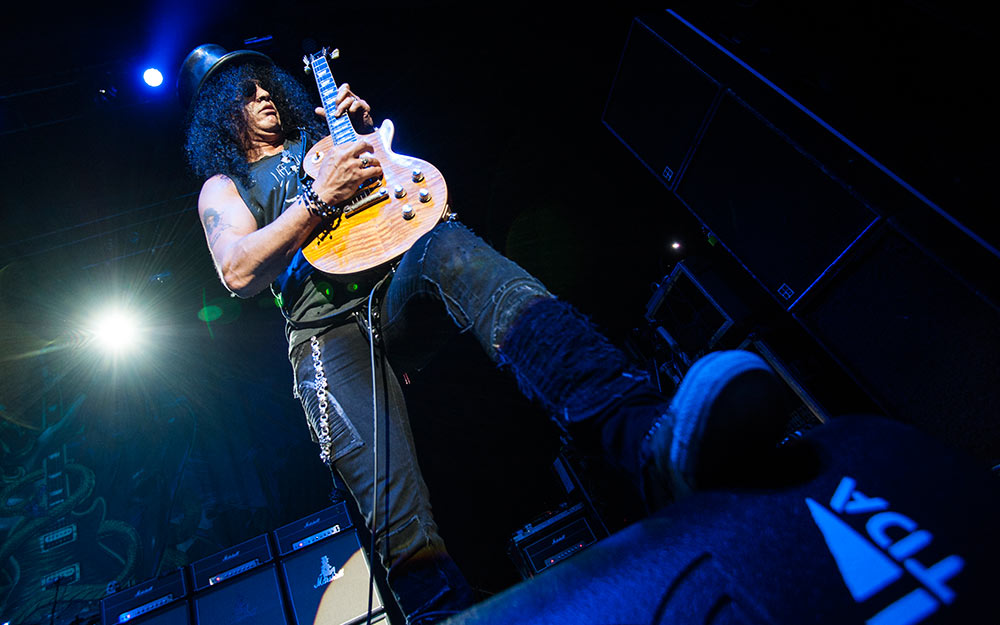 Slash mit Myles Kennedy: Rock das E-Werk! – An der Gitarre.