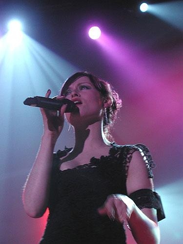 Sophie Ellis-Bextor – Nochmal Sophie, diesmal live in Zürich 2003. – 