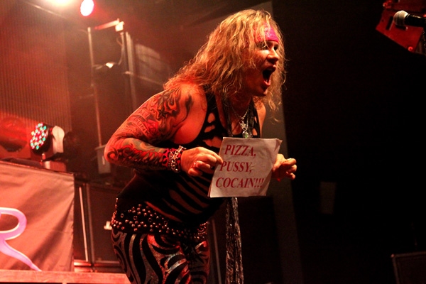 For real: Hairspray-Metal im Gibson. – Steel Panther.