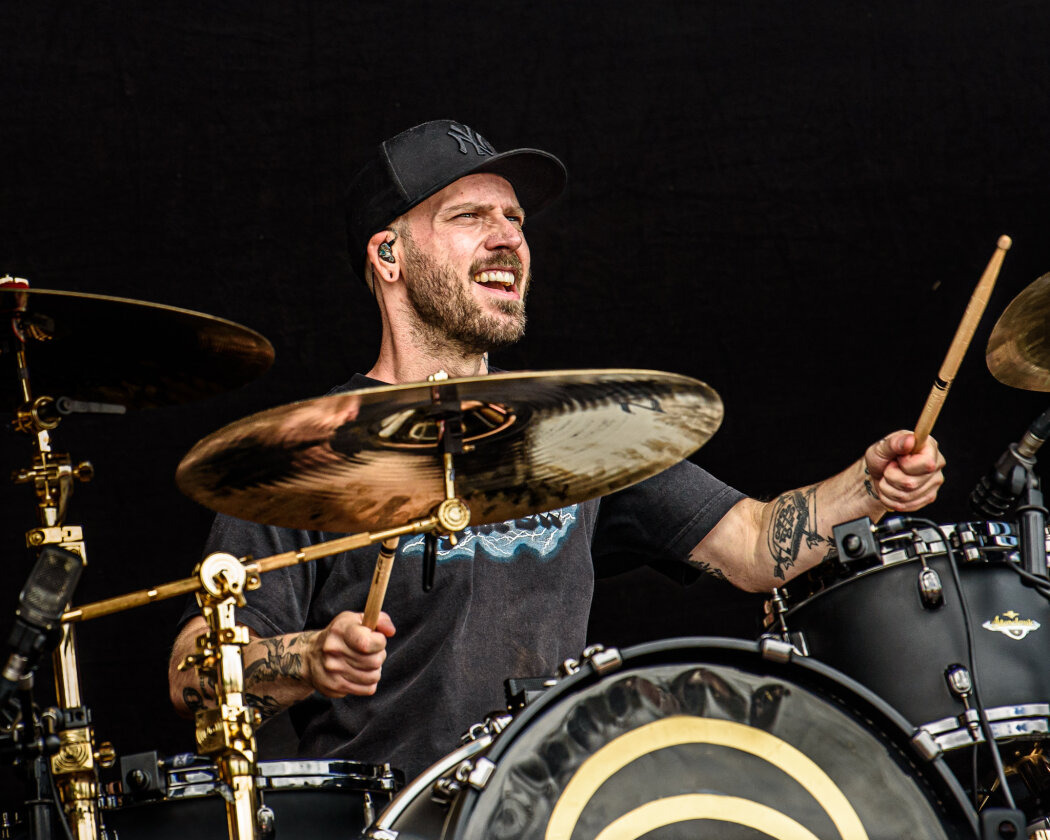 While She Sleeps – While She Sleeps. (3/22) – Die britische Metalcore ...