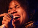 Am 11. Mai 2008 feiert Nneka ihren Tour-Auftakt im "Salzhaus" Winterthur., "No Longer At Ease" | © laut.de (Fotograf: Kai Kopp)