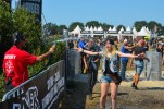 Gluthitze in Wacken - Schlammschlacht? Ja, aber nur bei lecker Wasserleitung., Wacken, 2018 | © laut.de (Fotograf: Dominik Kalus)