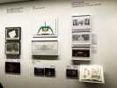 Jean-Michel Jarre bei der Ausstellungseröffnung im Berliner Museum für Architekturzeichnung., Mark Fisher: Gezeichnete Show | © Manuel Berger (Fotograf: Manuel Berger)
