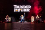 Thundermother, Berlin, Mercedes-Benz Arena, 2023 | © laut.de (Fotograf: Rainer Keuenhof)