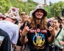 Im idyllischen 'Zaubertal' feiern Tausende Fans mit Peter Fox, Marteria, Bilderbuch, Broilers, Donots, Provinz u.v.a., Taubertal Festival, 2023 | © laut.de (Fotograf: Désirée Pezzetta)
