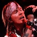 Guns N' Roses - Tommy Hilfiger prügelt Axl Rose
