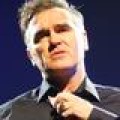 Zusammenbruch - Morrissey kollabiert auf der Bühne