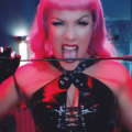 Pink - Neues Video zu "Beautiful Trauma"