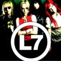 L7 - Neues Album nach 20 Jahren