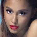 Ariana Grande - Zweites Video zu "Breathin'"