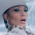 Jennifer Lopez - Video zu "Medicine" mit French Montana