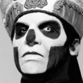 Metalsplitter - Ghost weihen den Corona-Papst