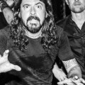 Foo Fighters-Banddoku - "Weniger Tattoos, mehr Zähne"