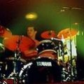 Travis - Drummer auf dem Weg der Besserung