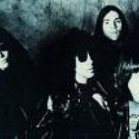 Ramones – Dee Dee Ramone stirbt an Überdosis