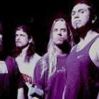 Slayer – Nette, harmonische Metal-Band sucht Drummer