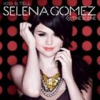 Selena Gomez – Kiss & Tell