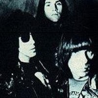 The Ramones – Johnny Ramone an Krebs gestorben