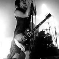 Nine Inch Nails – Trent Reznor schimpft und tourt