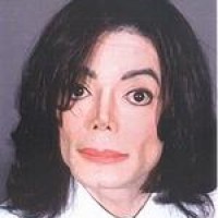 Michael Jackson – Ein Herz für Berlin und neue Anklage