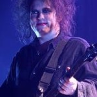 The Cure – Wave-Legende plant Singles-Attacke