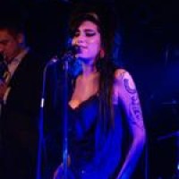 Amy Winehouse – Krankenhaus nach Gig bei Abramovich