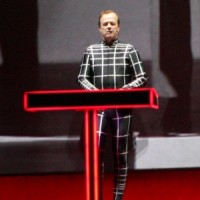 Kraftwerk Live-Review – 3D-Shows zu ZKM-Jubiläum