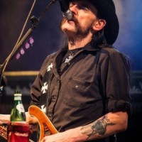Lemmy-Trauerfeier – Star-Aufgebot huldigt Legende