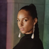 Alicia Keys – Das neue Video "Underdog"