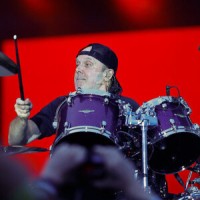 Metalsplitter – Flugsicherheit warnt vor Rammstein-Show