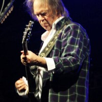 Neil Young – "Ticketmaster ruiniert Konzert-Touren"