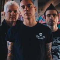 Anti-Flag – "Fuck you, Justin!"