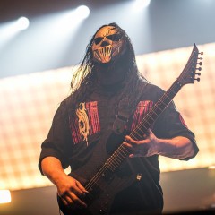 Mick Thomson.