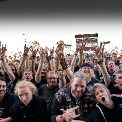 Warten auf Alligatoah.