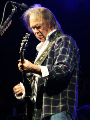 Neil Young: "Ticketmaster ruiniert Konzert-Touren"