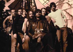 King Khan And The Shrines laut.de Interviews